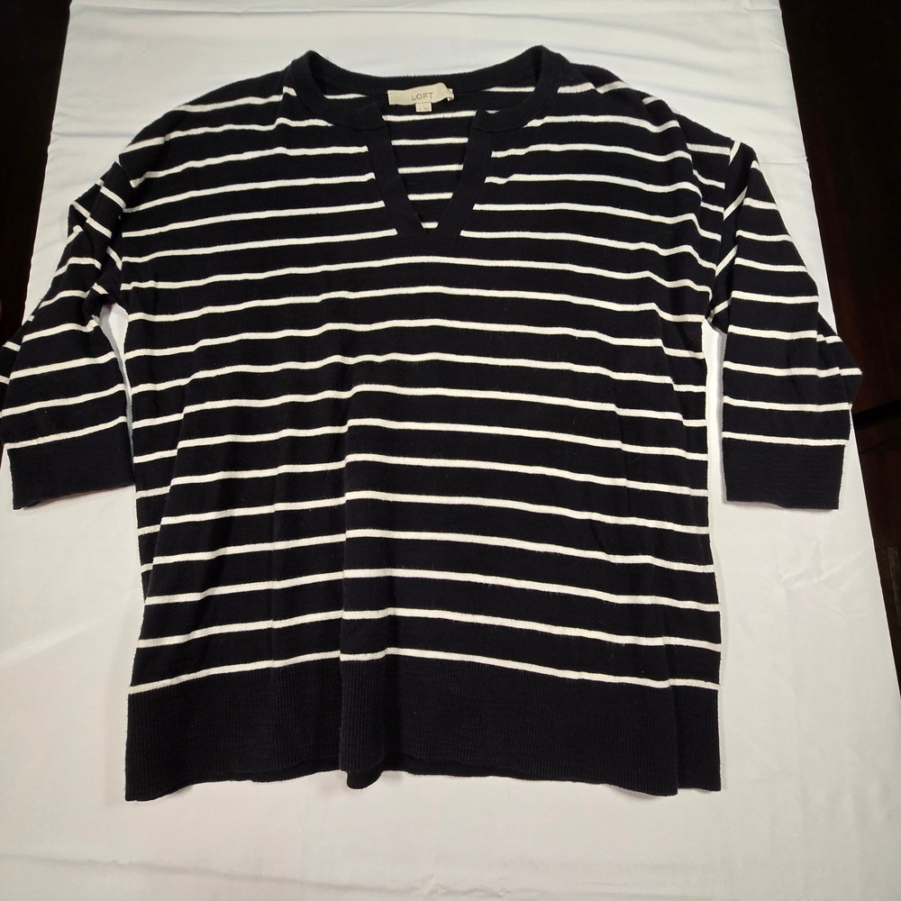 LOFT Womens Navy Blue White Striped 100% Cotton V-Neck 3/4 Sleeve Sweater Size M